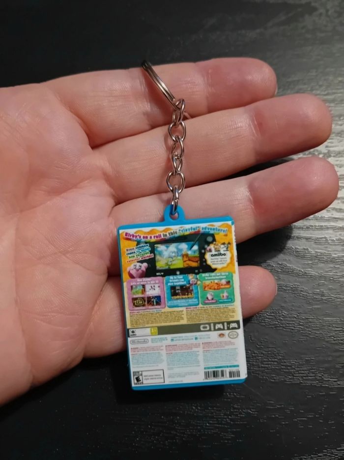 Kirby and the Rainbow curse 
Porte-clés réplique miniature 🔑
Wii U - photo numéro 2
