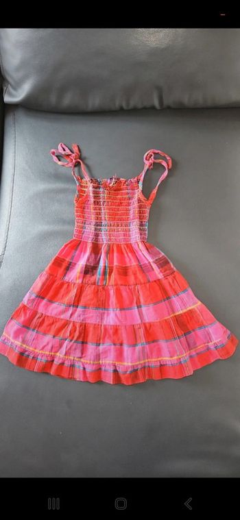 Magnifique robe de la Martinique taille 2 ans