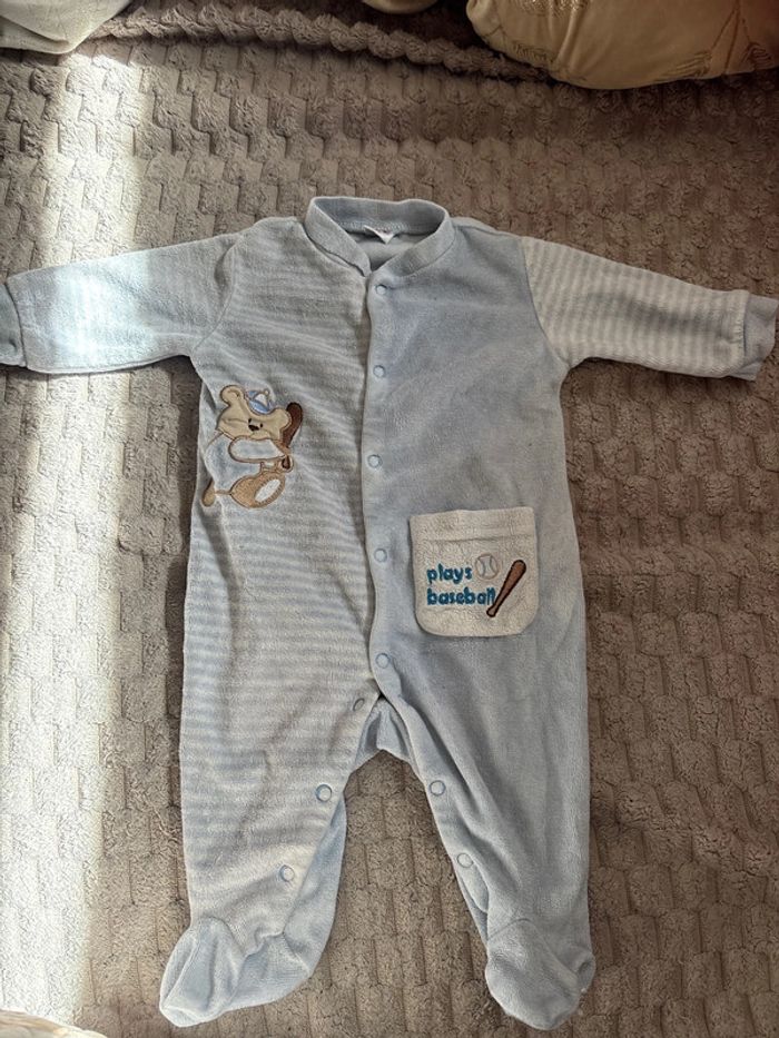 Pyjama baseball