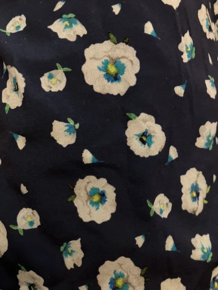 Robe fleurie Lili gaufrette 8/10 ans - photo numéro 2