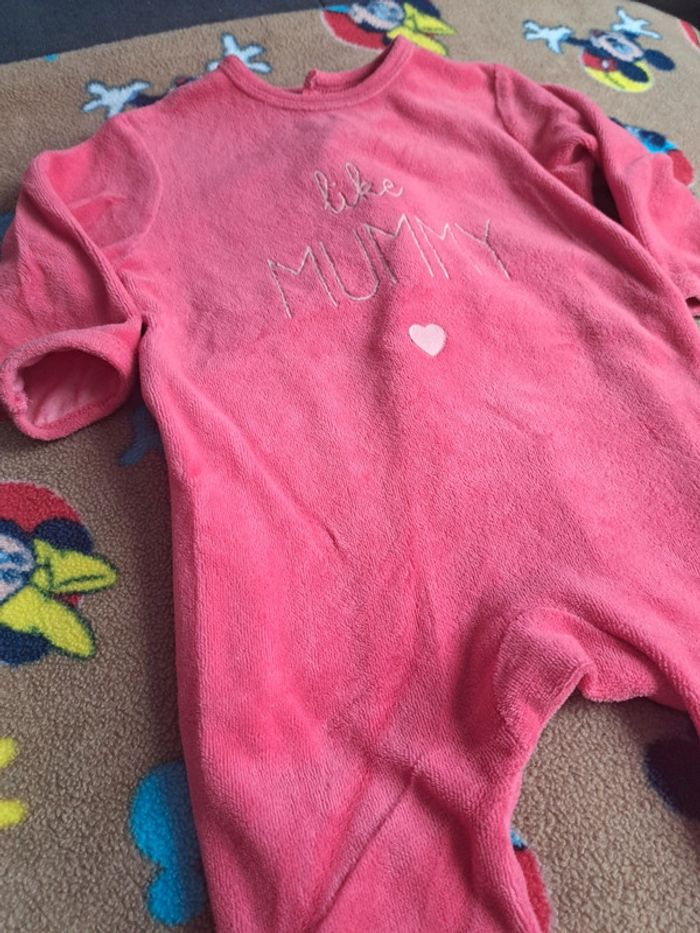 Pyjama bébé 6mois - photo numéro 2