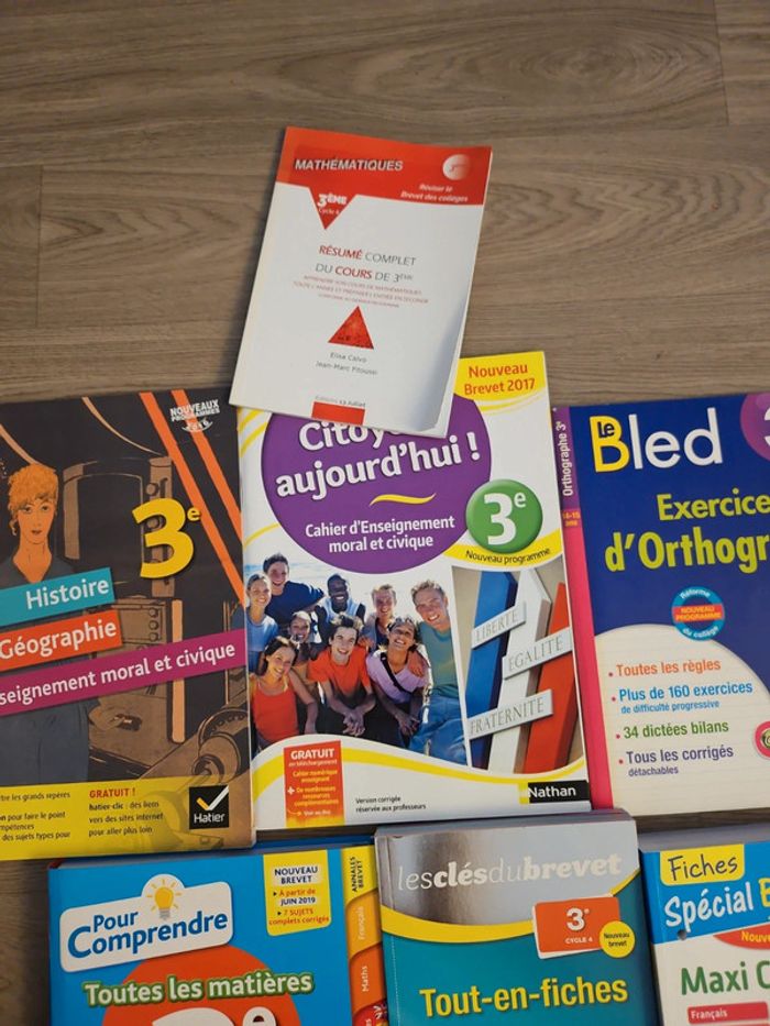 Lot manuels 3 ° brevet - photo numéro 3