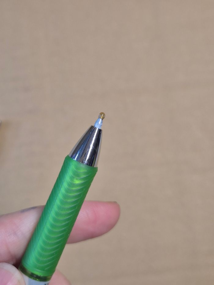 Lot 4 stylos Pentel verts - photo numéro 3