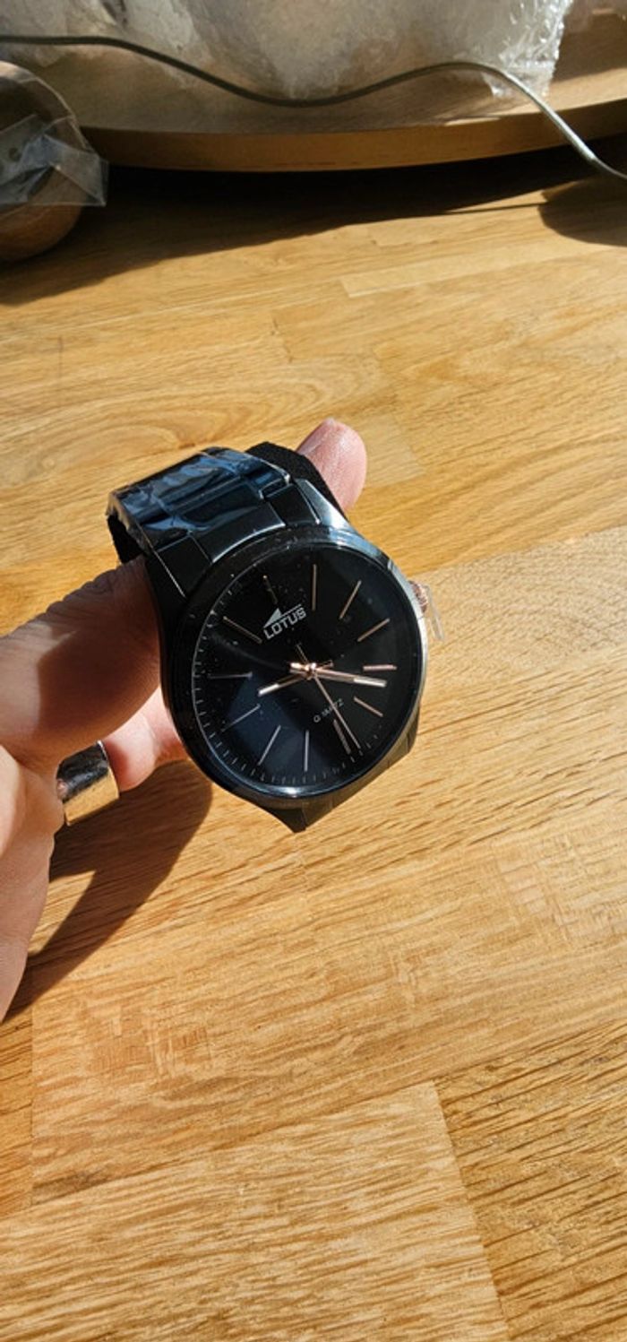 Montre Lotus neuve - photo numéro 5