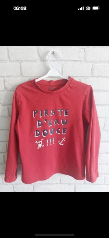 Tee-shirt  garçon  Vertbaudet taille 8 ans