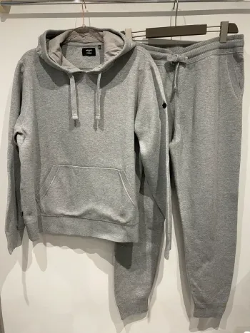 Ensemble survêtement -L/XL