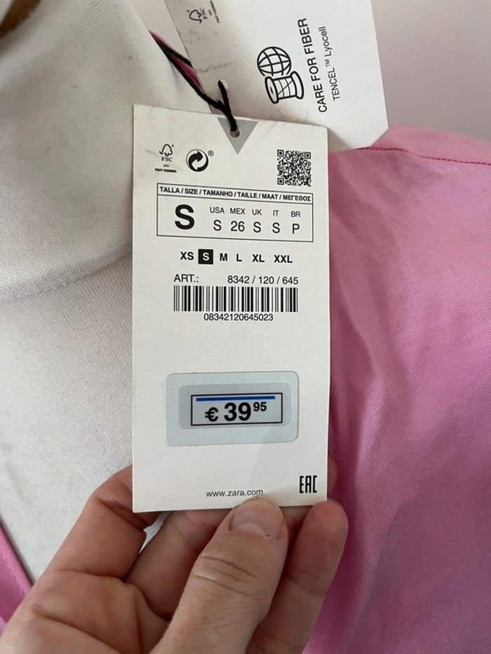 Robe cintrée rose Zara S neuve - photo numéro 5