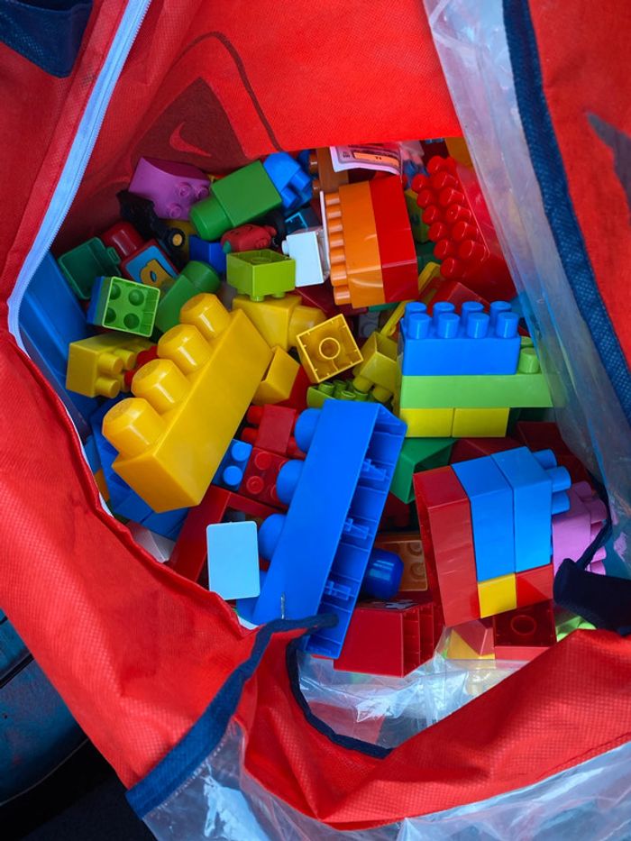 Lot de jeu jouet lego