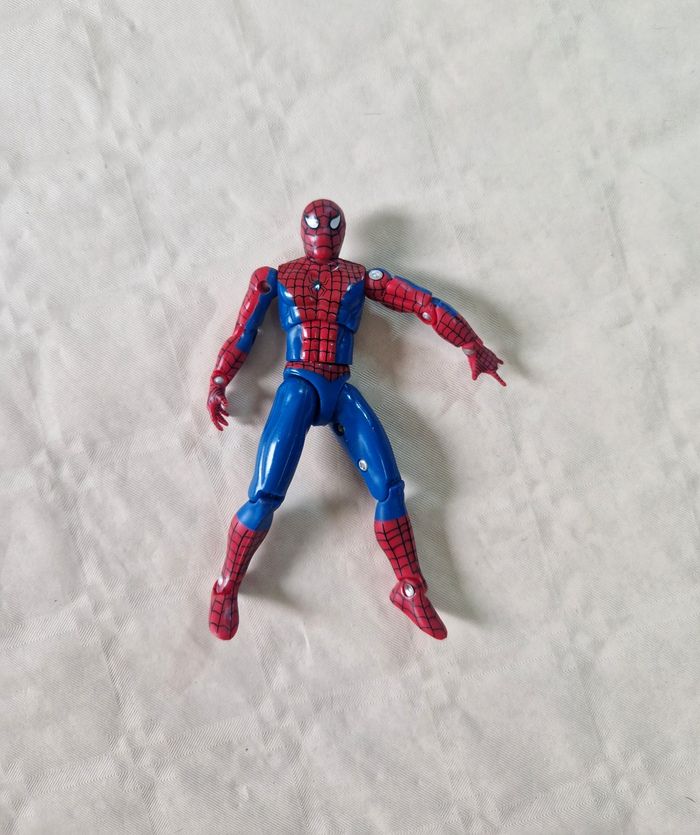 Figurine entièrement articulé  , Spiderman  , toy biz  , Marvel , 1992 - photo numéro 5