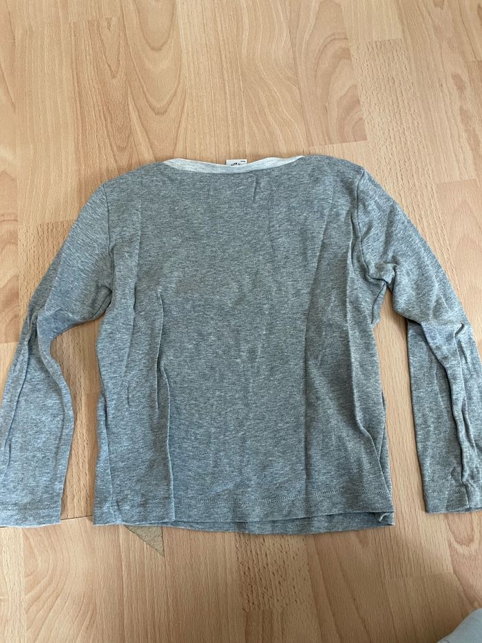 2 t-shirts Petit Bateau - photo numéro 6