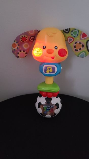 Hochet p'tit chien Vtech Puppy hochet Appuyez sur le bouton de la musique et secouer le puppy à des