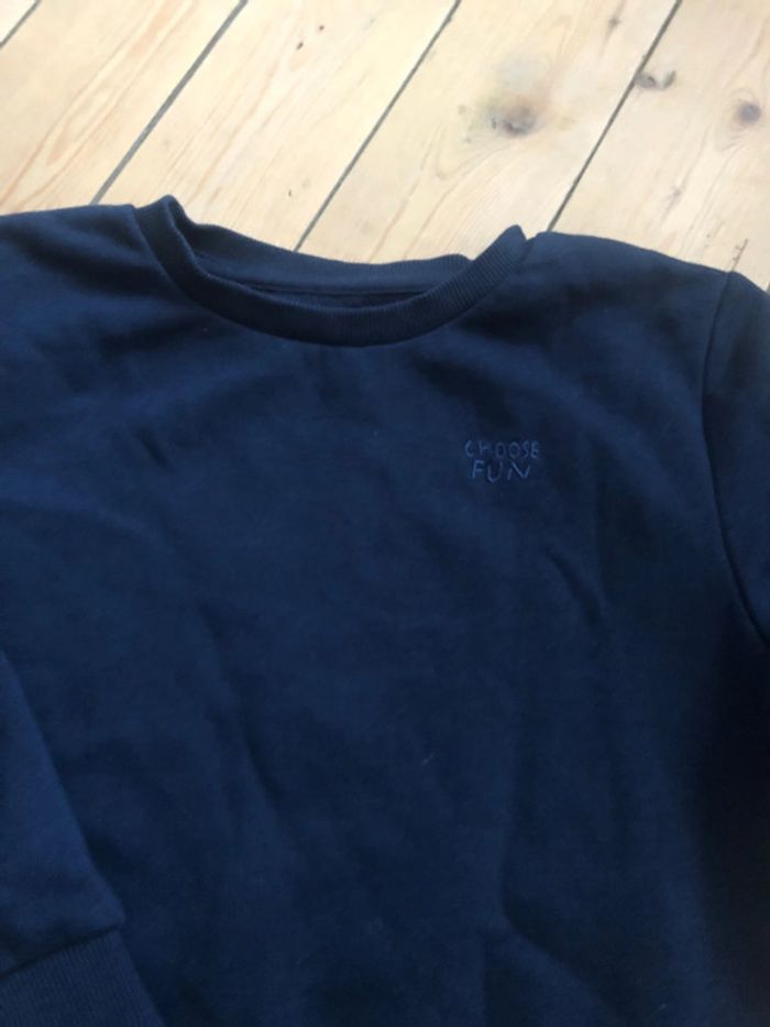 Pull uni - photo numéro 2