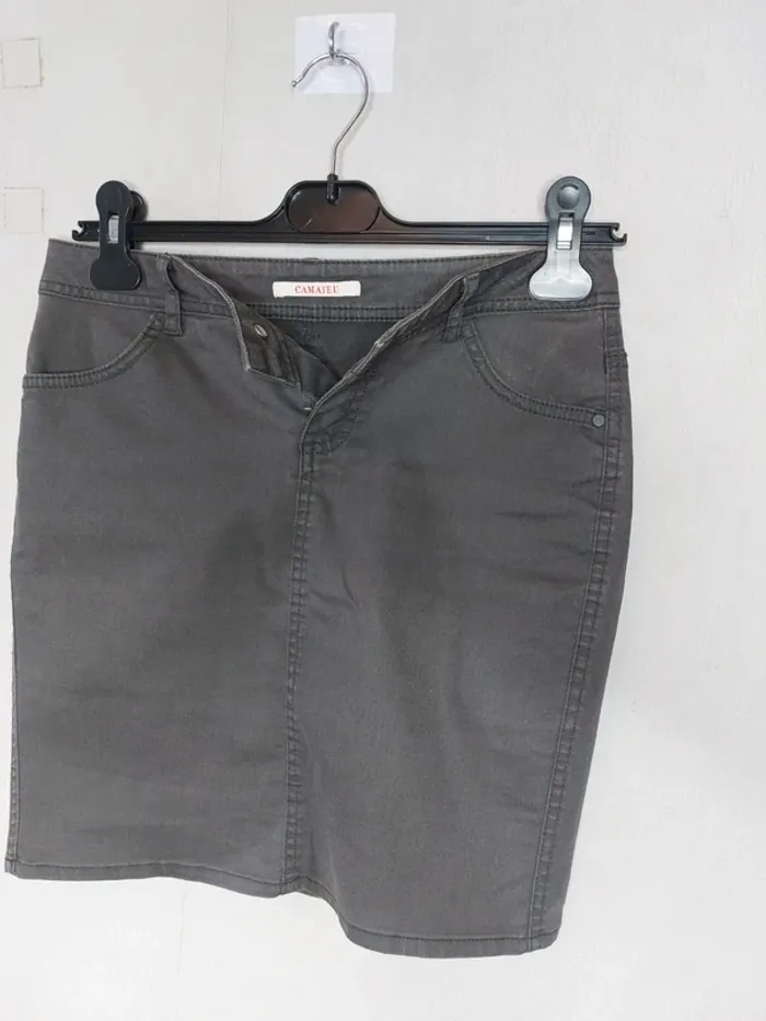 Mini jupe gris "Camaïeu"