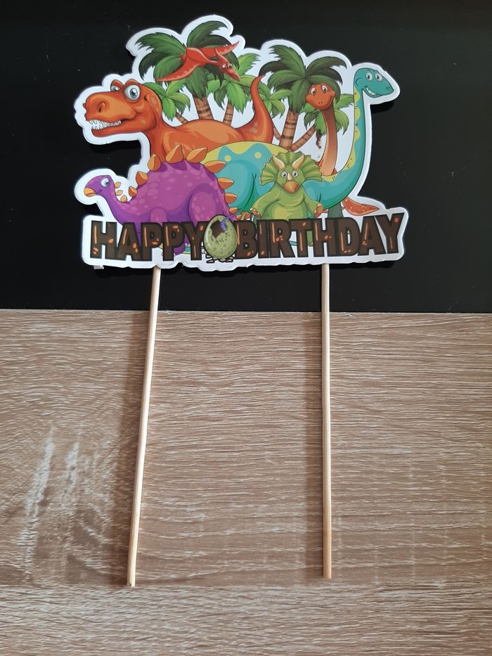 Cake topper dinosaures