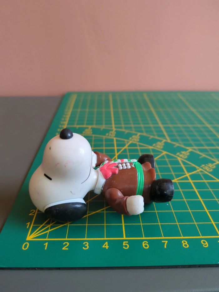 Figurine Snoopy - photo numéro 4