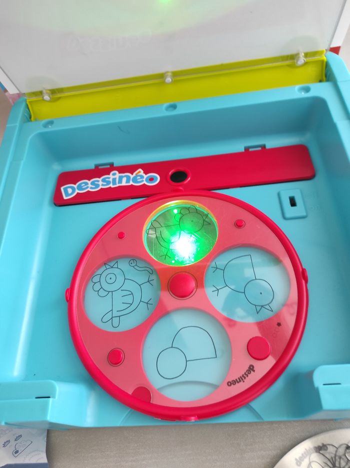 Jeu Dessinéo - photo numéro 2