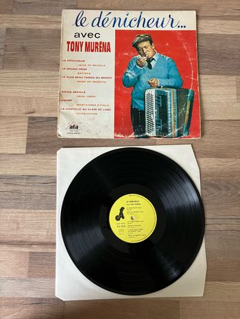 Vinyle 33 tours-Le dénicheur avec Tony Muréna