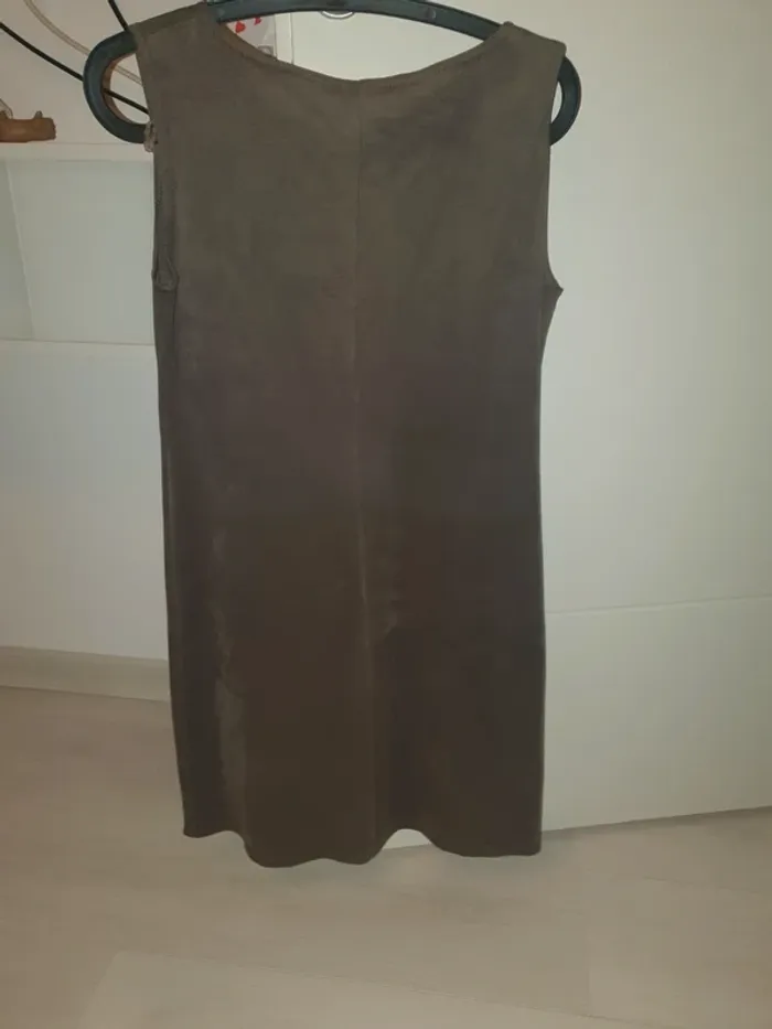 Robe droite - photo numéro 5