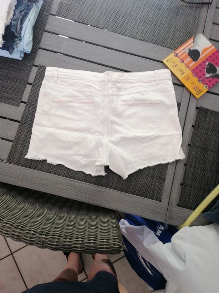 Short coton blanc stretch taille 42 - photo numéro 2