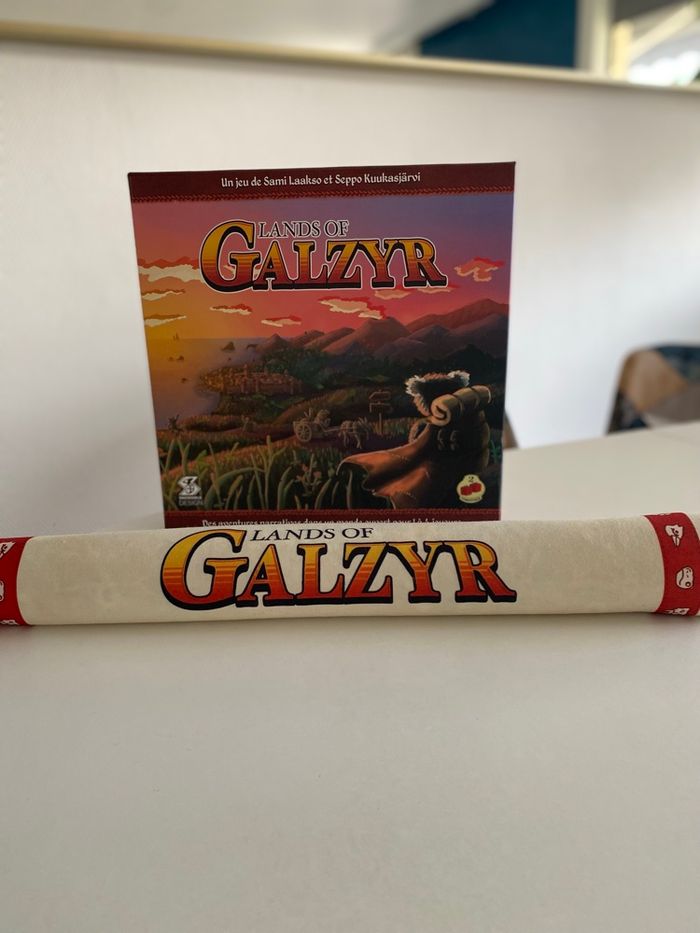 Lands Of Galzyr avec l’Extension