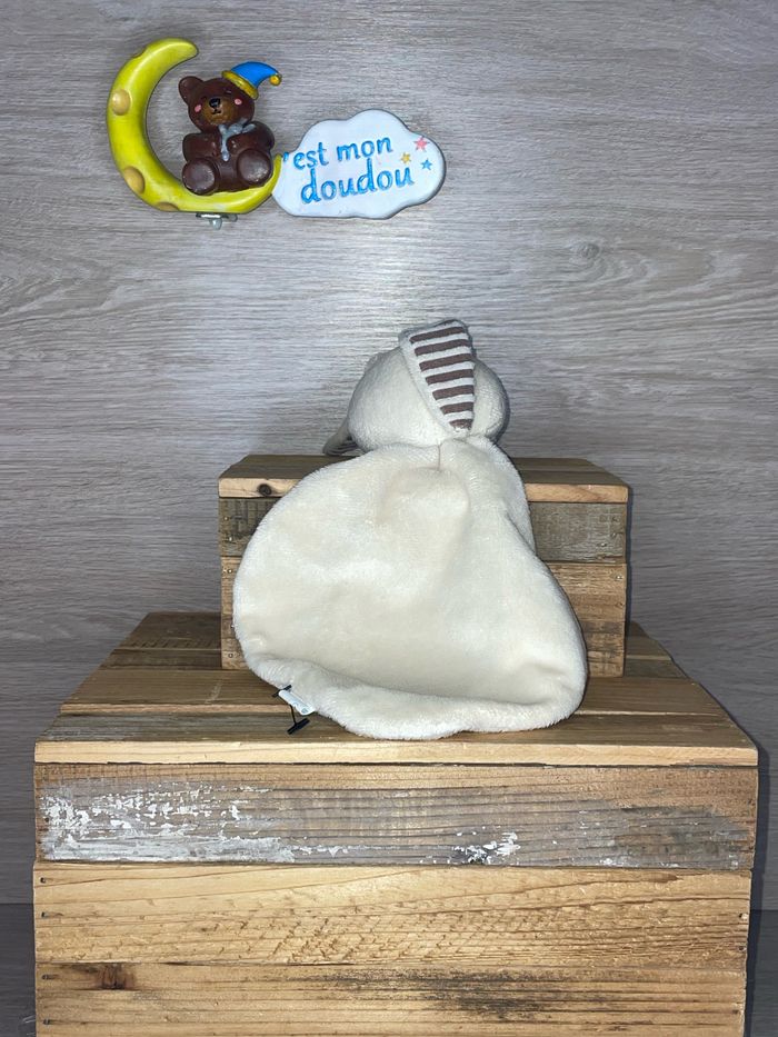 PHA06 doudou lapin 🐰 Dermactive - photo numéro 2