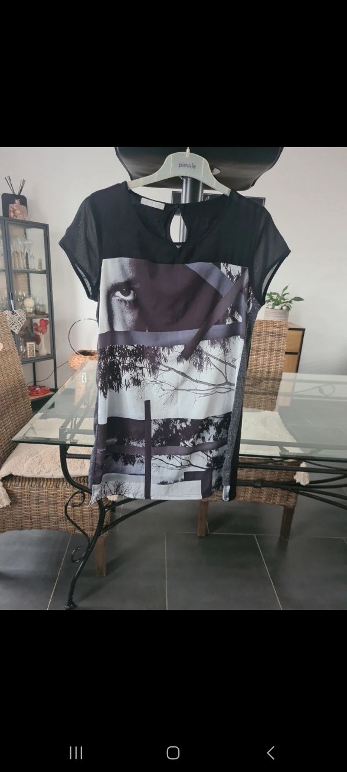 Robe super jolie belle décoration devant