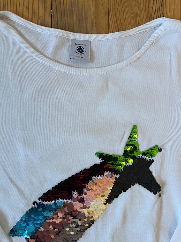Tee-shirts Petit Bateau 8 ans - photo numéro 5