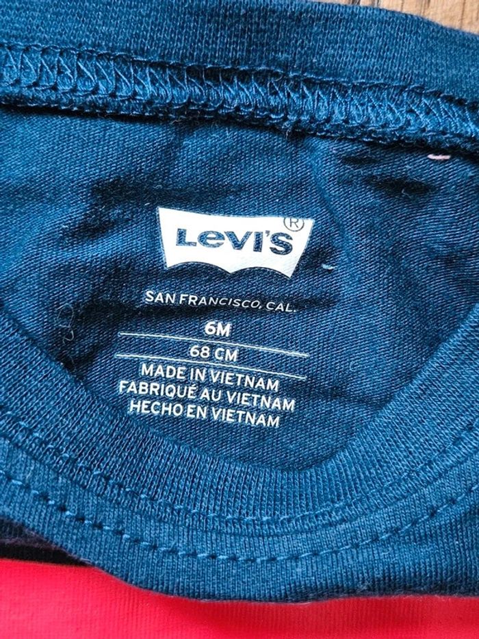 Tee-shirt Levi's 6 mois - photo numéro 3