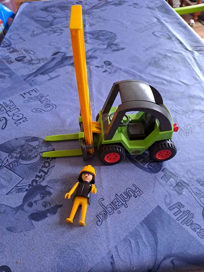Playmobil 71528 Chariot élévateur - photo numéro 1