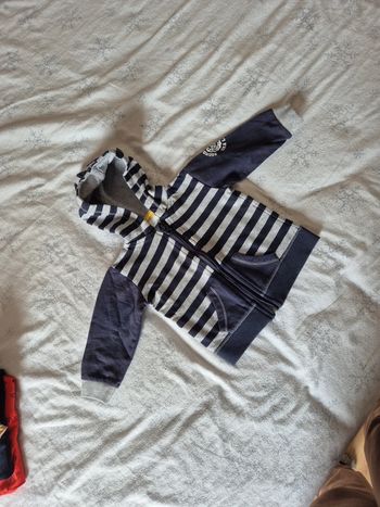 Veste zippé 68 cm