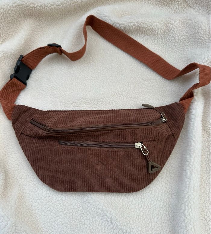 Banane de poitrine 2 poches - photo numéro 2