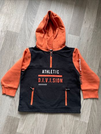 Pull à capuche