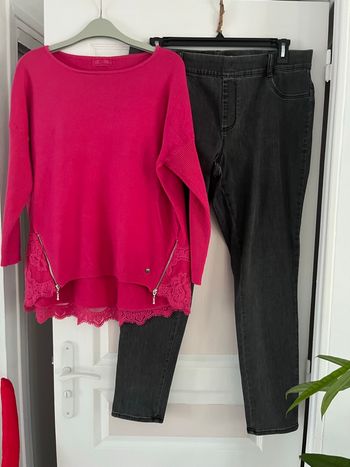 Lot jegging kiabi T 46/48  + pull rose T 48