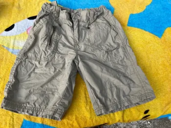 Bermuda beige foncé 6 ans NKY