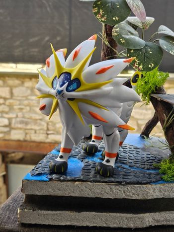 Super grande figurine Pokemon Nintendo tomy solgaleo