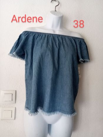 Haut épaules dénudées femme 38