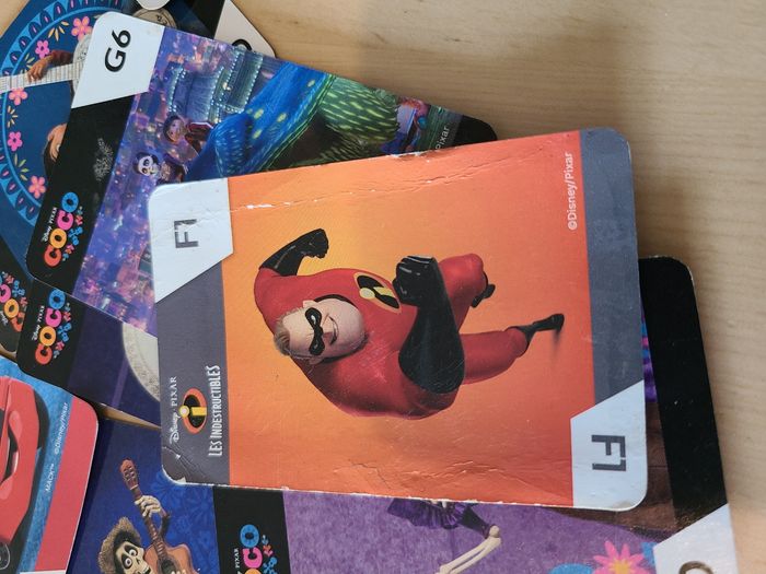 Jeux de société Disney pixar jeu des 7 familles - photo numéro 6