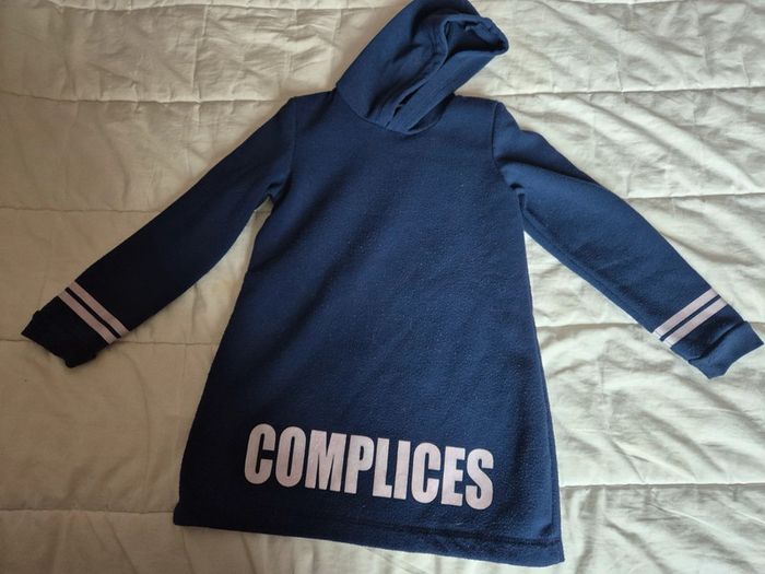 Pull fille taille 8ans