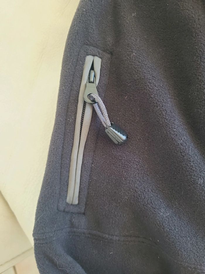 Magnifique pull polaire - photo numéro 3