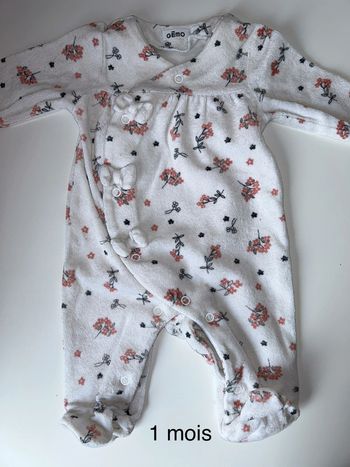 Pyjama 1 mois