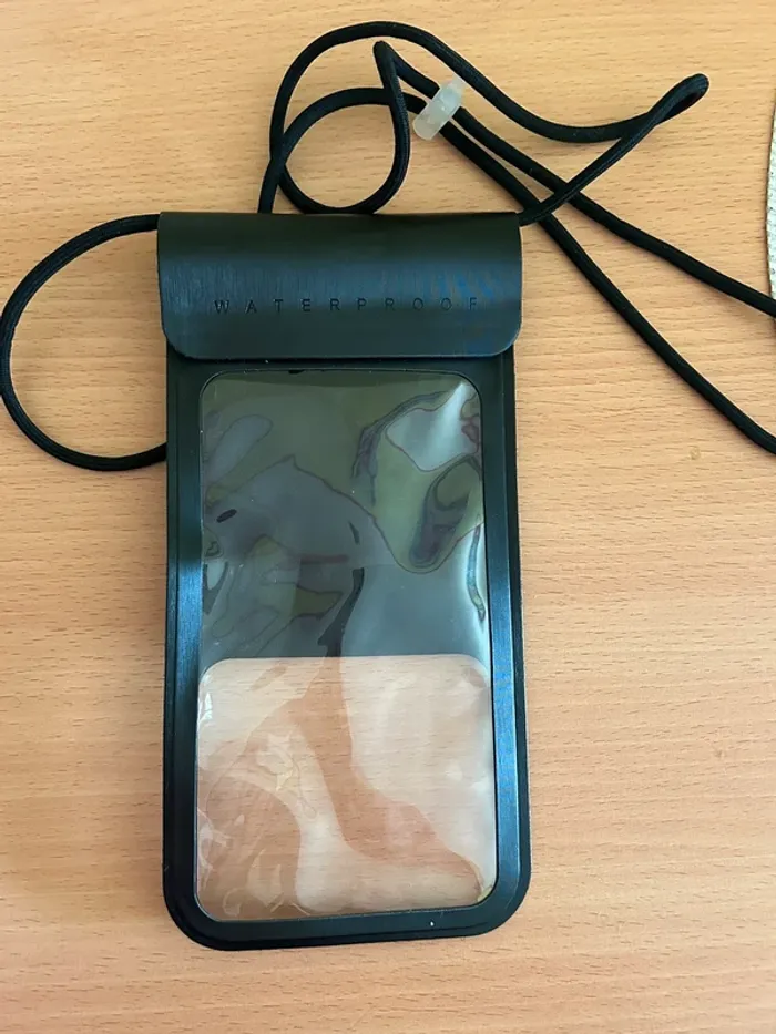 Pochette pour téléphone waterproof 6,7 pouces