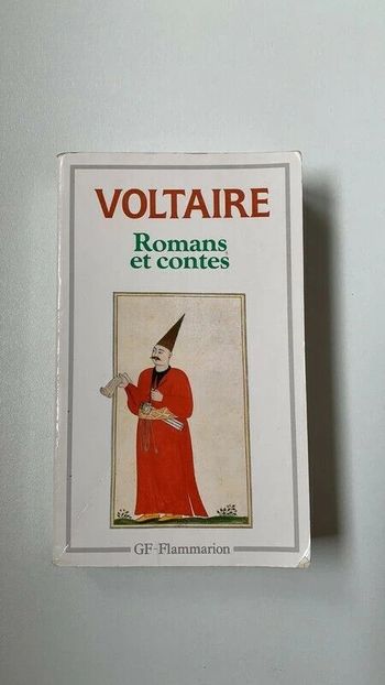Livre Voltaire Romans et contes Flammarion 1966