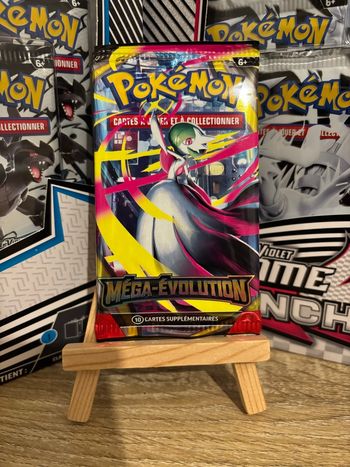 Booster Pokémon Mega-Evolution rescellé 