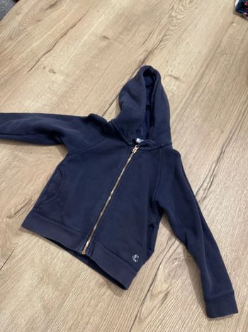 Veste capuche petit bateau