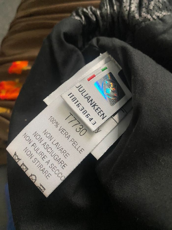 Mini short vrai cuir créateur italien juliankeen 42 - photo numéro 4