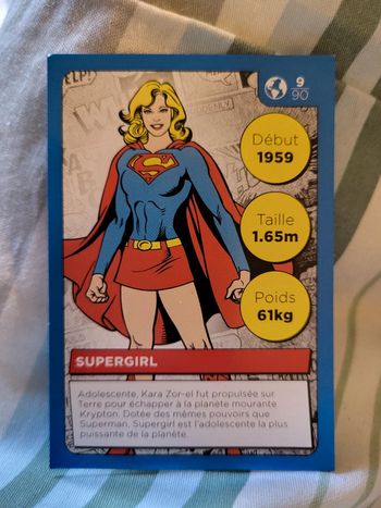 Carte Héros DC Auchan 2022 n° 9/90 Supergirl