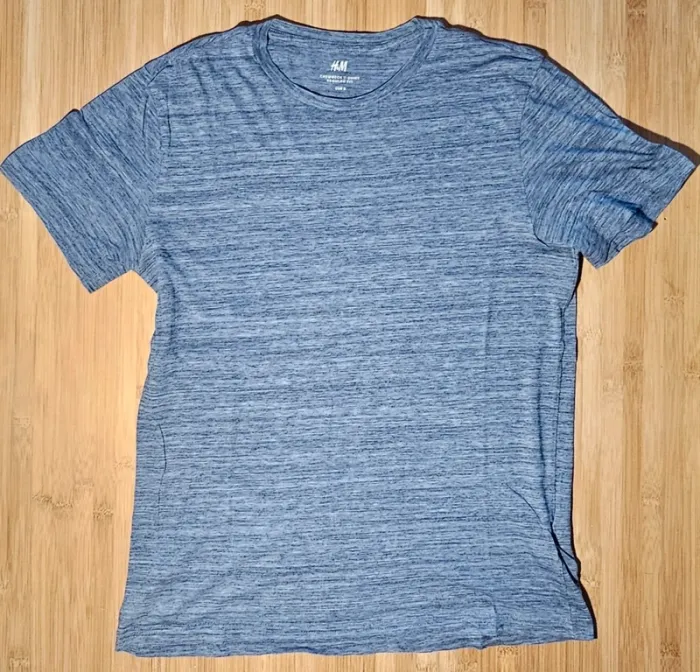 Tee-shirt - photo numéro 3