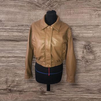 🌼Blouson en similicuir🌼