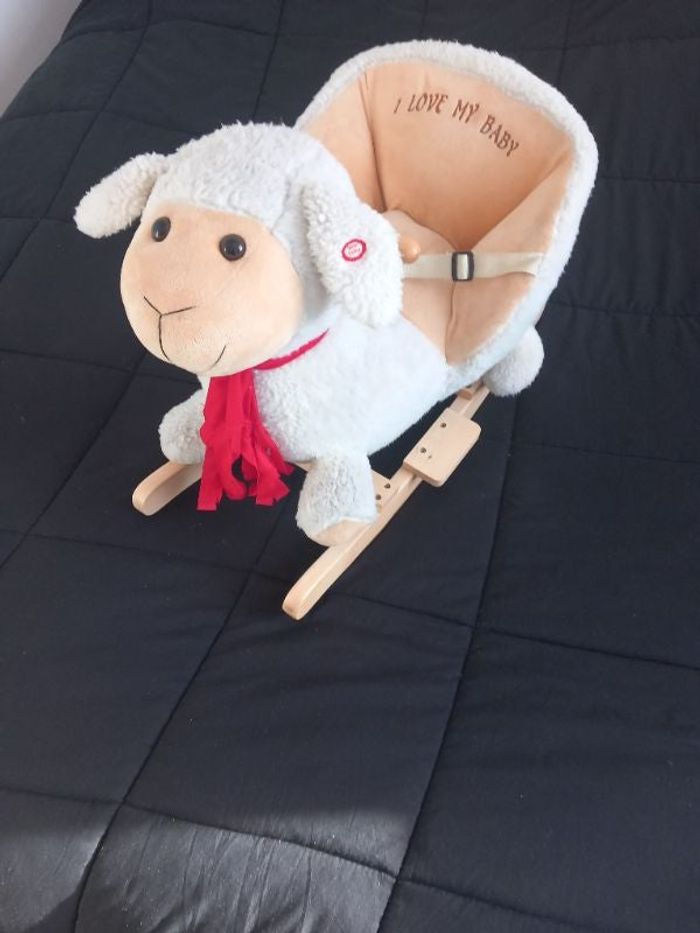 Mouton à bascule babygo jouet