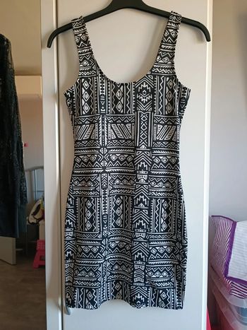 Robe d'été neuve.